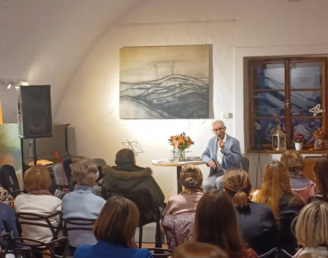 Obrázek k akci POETICKÝ VEČER