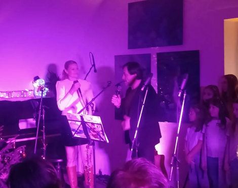 Obrázek k akci ALLY - VÁNOČNÍ KONCERT