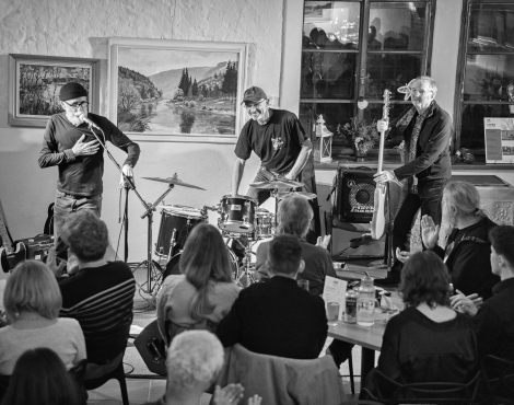 Obrázek k akci HUDEBNÍ SKLEPY - LORENZO SANCHEZ BAND