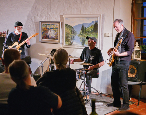Obrázek k akci HUDEBNÍ SKLEPY - LORENZO SANCHEZ BAND