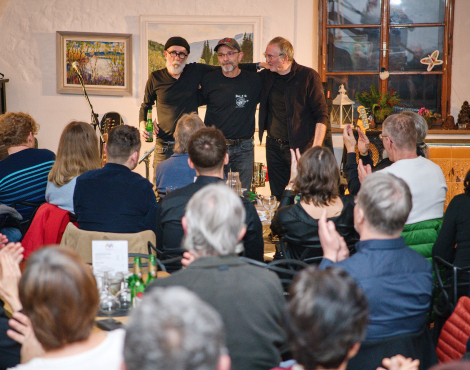 Obrázek k akci HUDEBNÍ SKLEPY - LORENZO SANCHEZ BAND