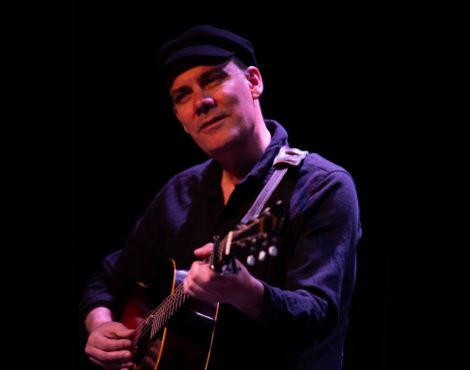 Foto z akce HUDEBNÍ SKLEPY - JAMES HARRIES