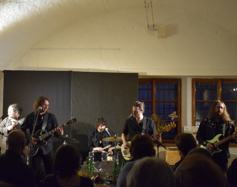 Obrázek k akci HUDEBNÍ SKLEPY - THOMPSON SPRINGS